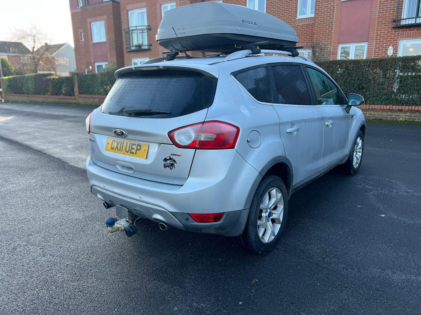 Ford Kuga 2.0 TDCi Zetec SUV 5dr Diesel Manual 2WD Euro 5 (140 ps)