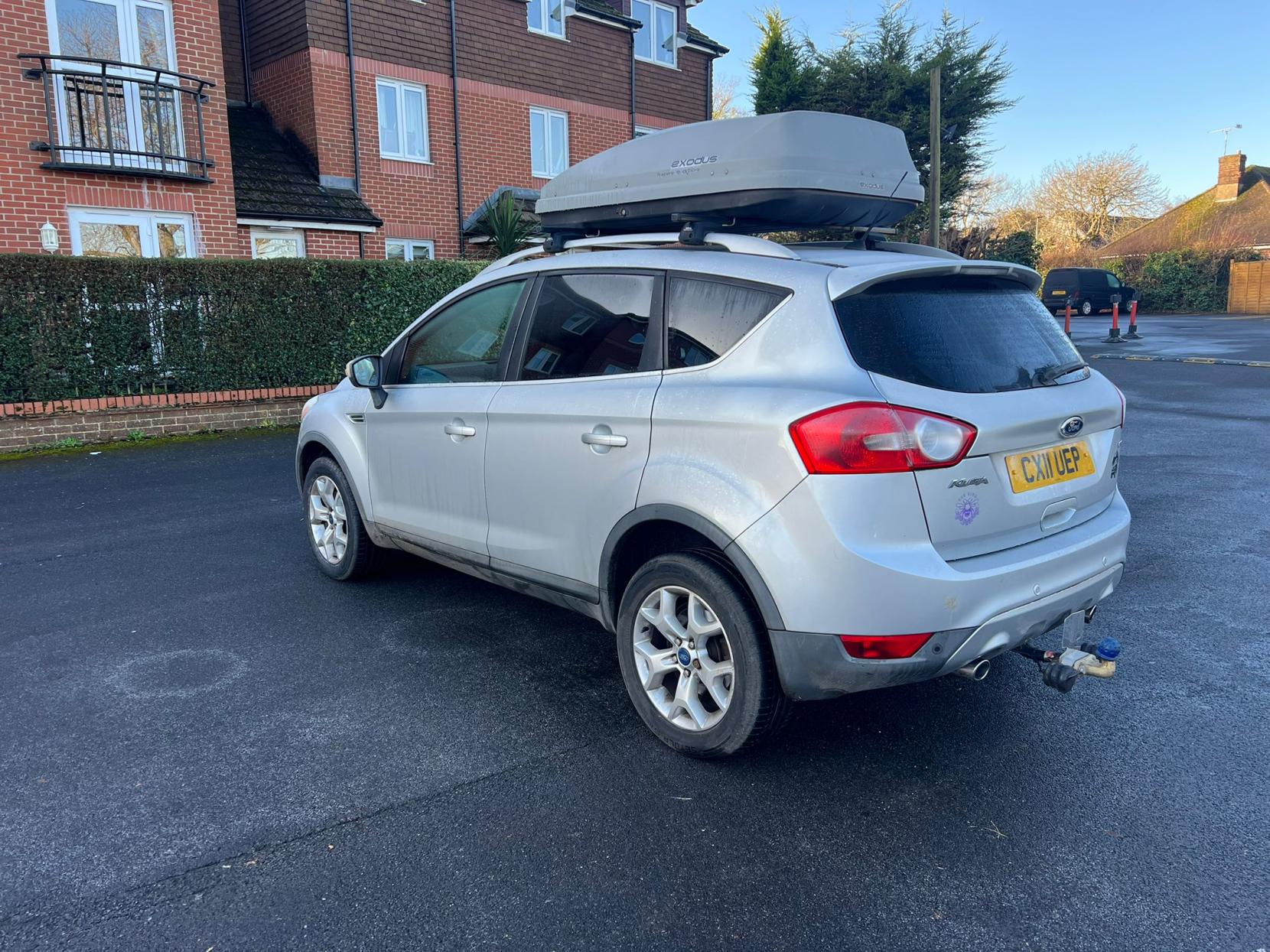 Ford Kuga 2.0 TDCi Zetec SUV 5dr Diesel Manual 2WD Euro 5 (140 ps)