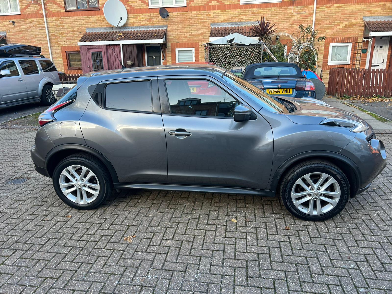 Nissan Juke 1.2 DIG-T Acenta Premium SUV 5dr Petrol Manual 6Spd Euro 5 (s/s) (115 ps)