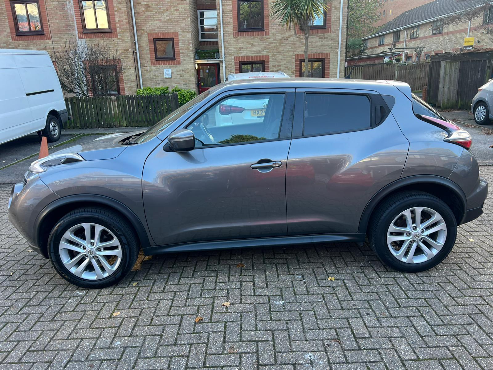 Nissan Juke 1.2 DIG-T Acenta Premium SUV 5dr Petrol Manual 6Spd Euro 5 (s/s) (115 ps)