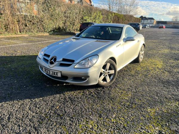 Mercedes-Benz SLK 3.0 SLK280 Convertible 2dr Petrol 7G-Tronic (222 g/km, 231 bhp)