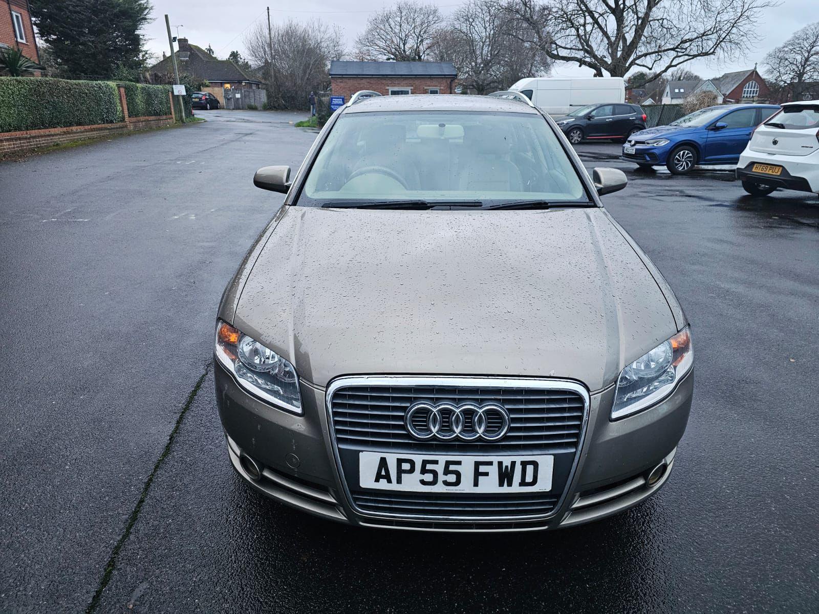 Audi A4 Avant 2.5 TDI SE Estate 5dr Diesel CVT (192 g/km, 160 bhp)